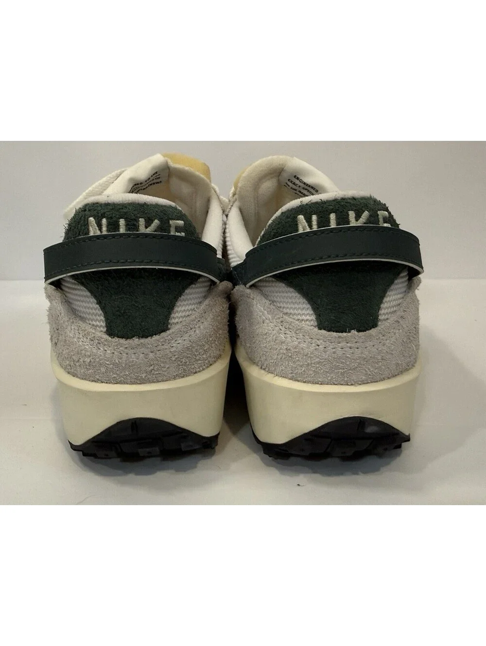 Nike Shoes Women's 6 Waffle Debut Vintage White/Vintage Green DX2931-101 New